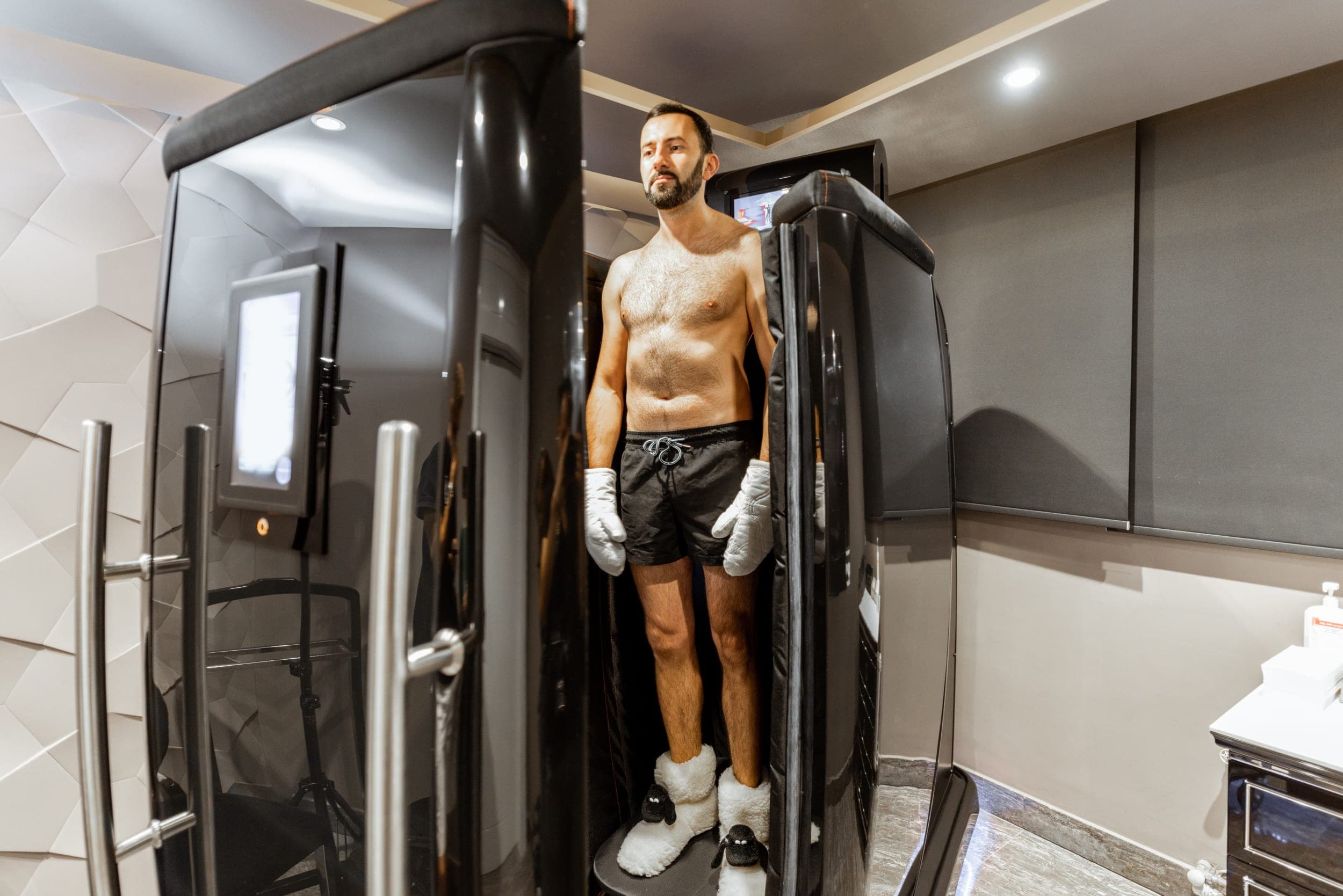 ARA-man-cryotherapy (1).jpg
